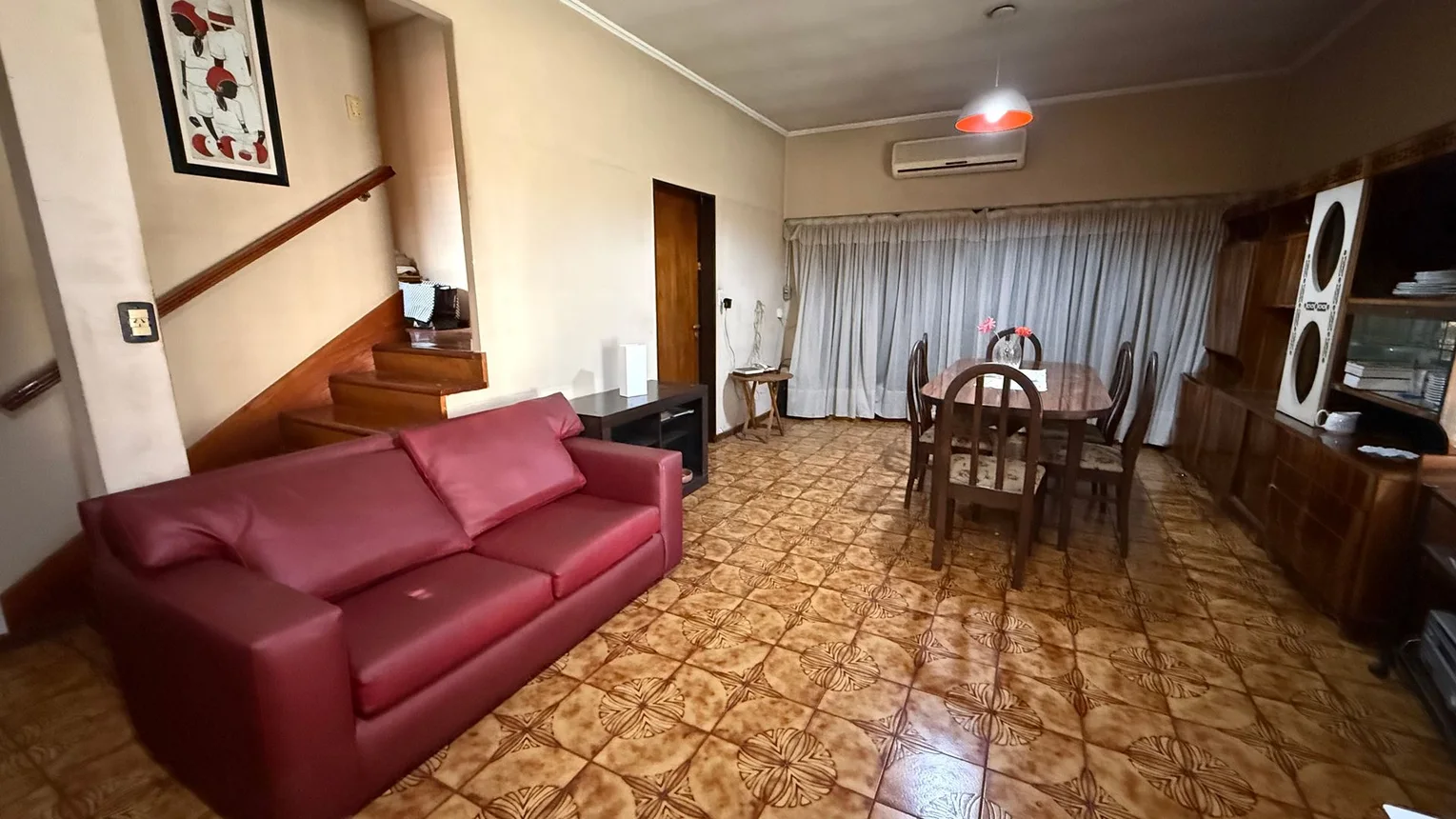 Casa en venta en Isidro Casanova, foto 2
