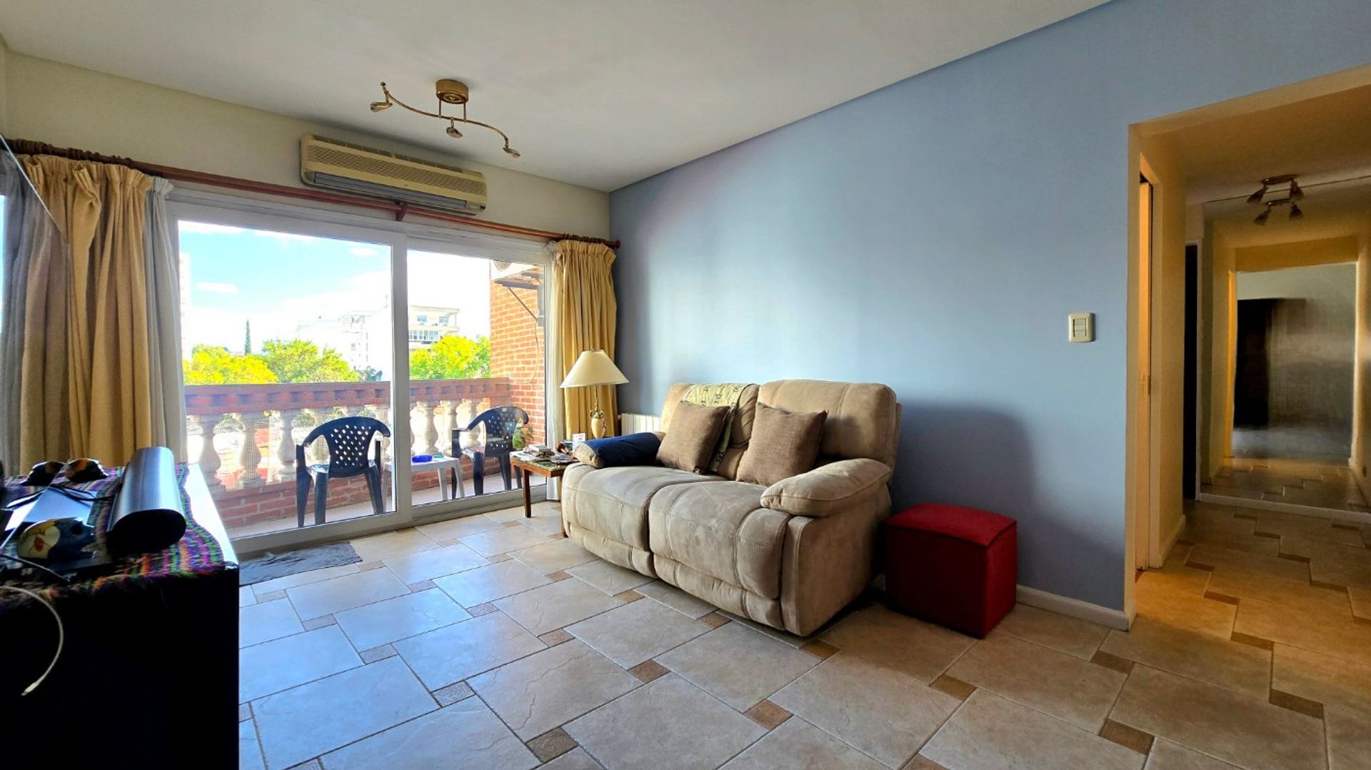 Foto 6 — VENTA DEPARTAMENTO 3 AMB LINIERS - C/COCHERA