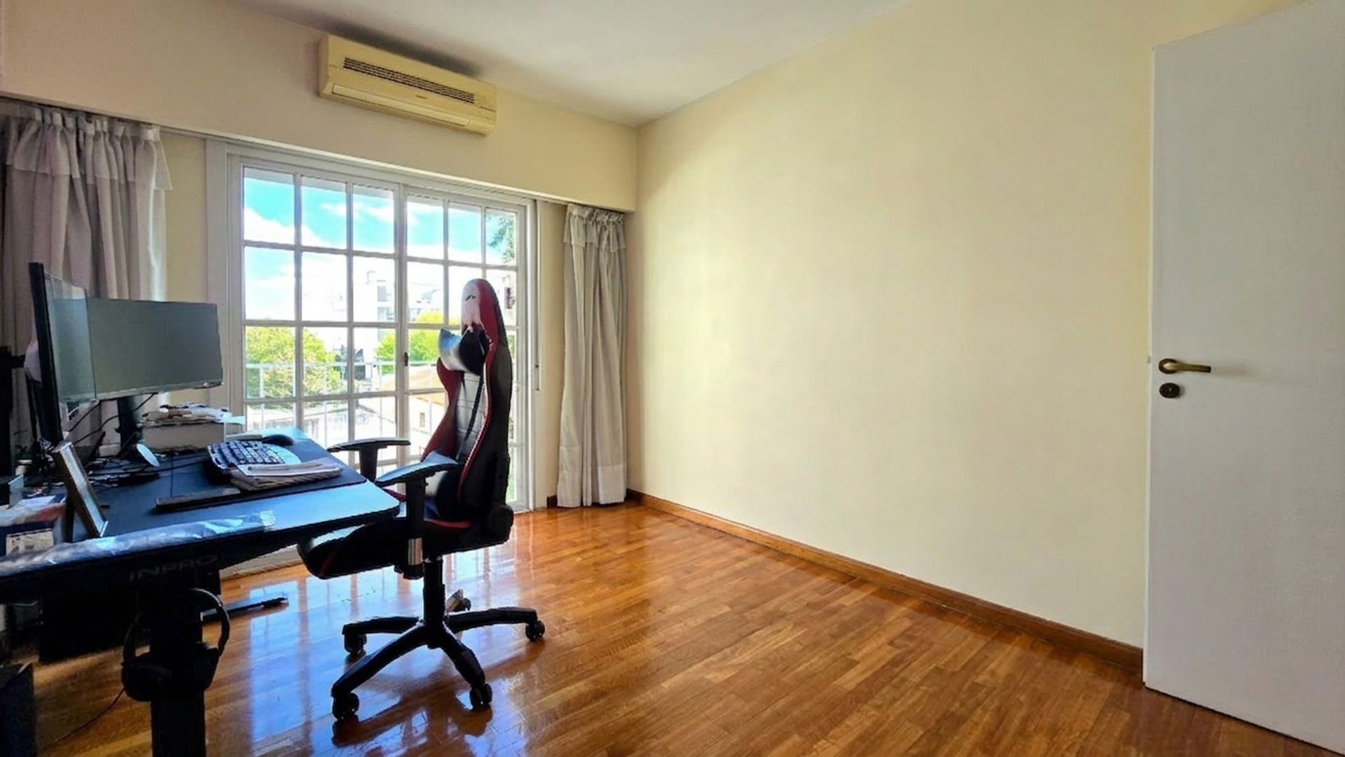 Foto 24 — VENTA DEPARTAMENTO 3 AMB LINIERS - C/COCHERA