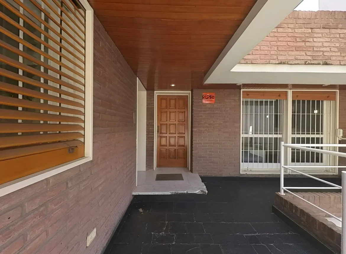 Casa de 5 ambientes en venta en Villa Devoto, Asunción 5000, foto 2