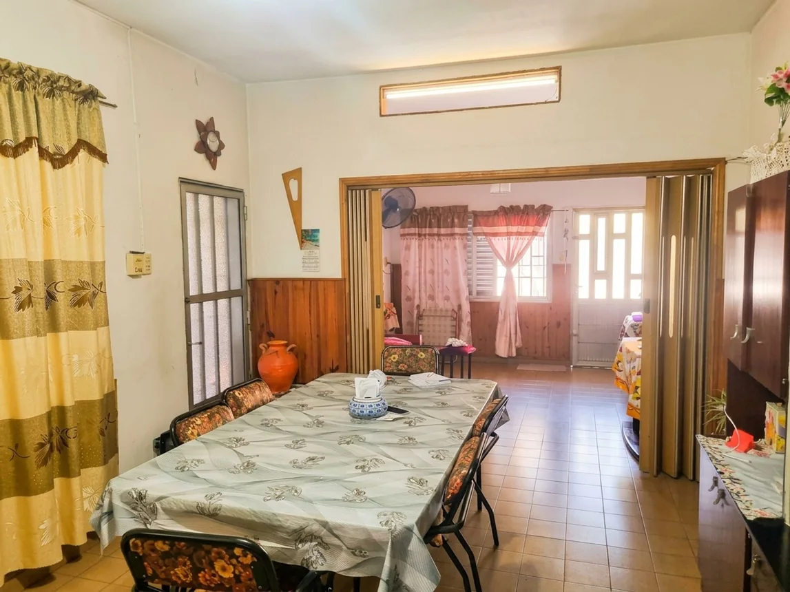 Casa de 3 ambientes en venta en Rosario, Trento 4100