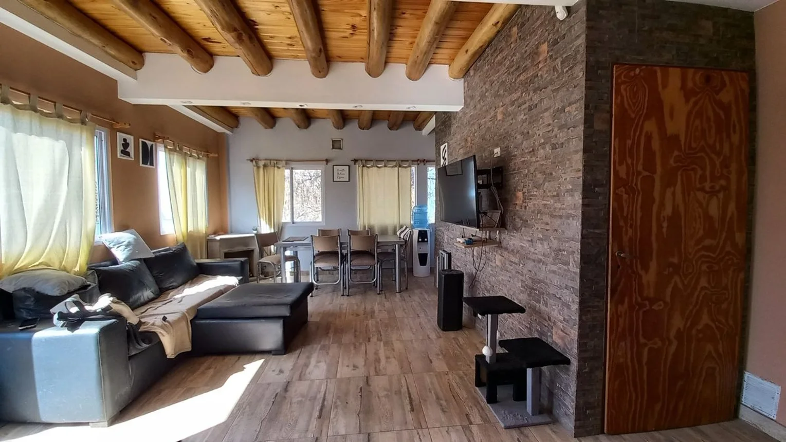 Venta oportunidad doble casa con piscina y cabaña, foto 1