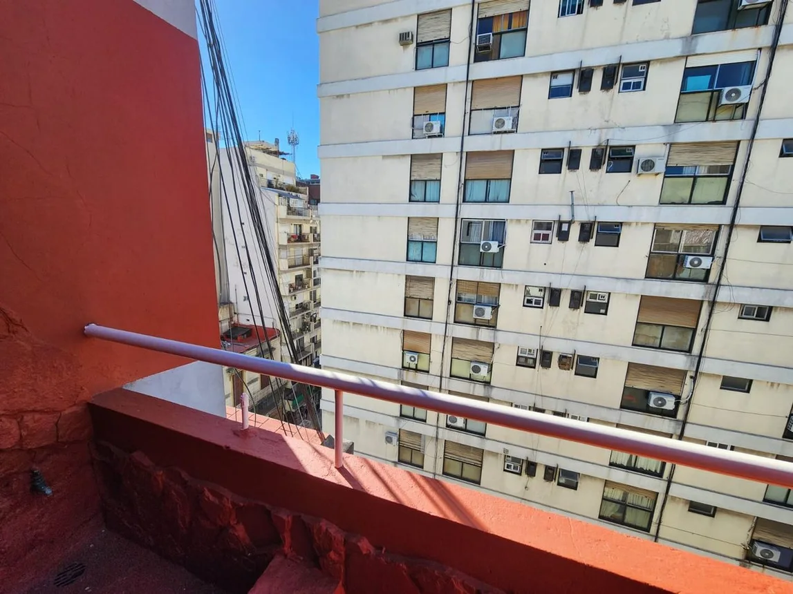 Departamento en venta en Balvanera, Bartolome Mitre 2600, foto 2