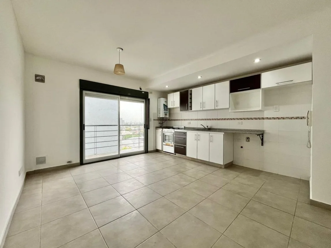 Departamento en venta en Caseros, foto 3