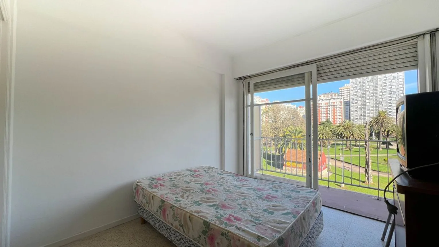Departamento de 2 ambientes en alquiler en Mar del Plata, Boulevard Maritimo Patricio Peralta Ramos 2400, foto 2