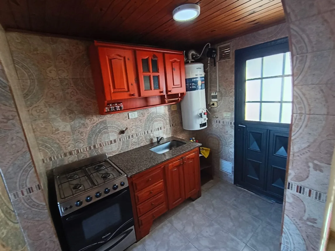 Departamento de 3 ambientes en venta en Banfield, Mario Bravo 0, foto 4