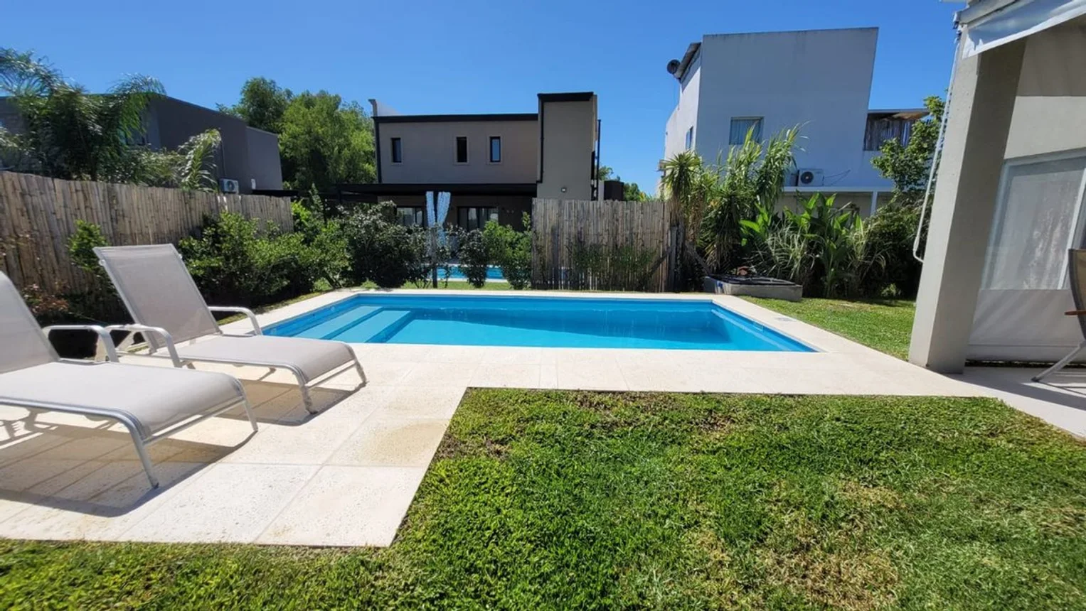 Casa en venta en Pilar, foto 2