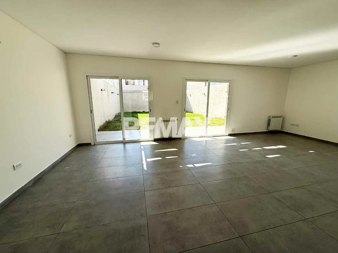 Alquiler duplex 3 dorm. b° ayres de limay, foto 2