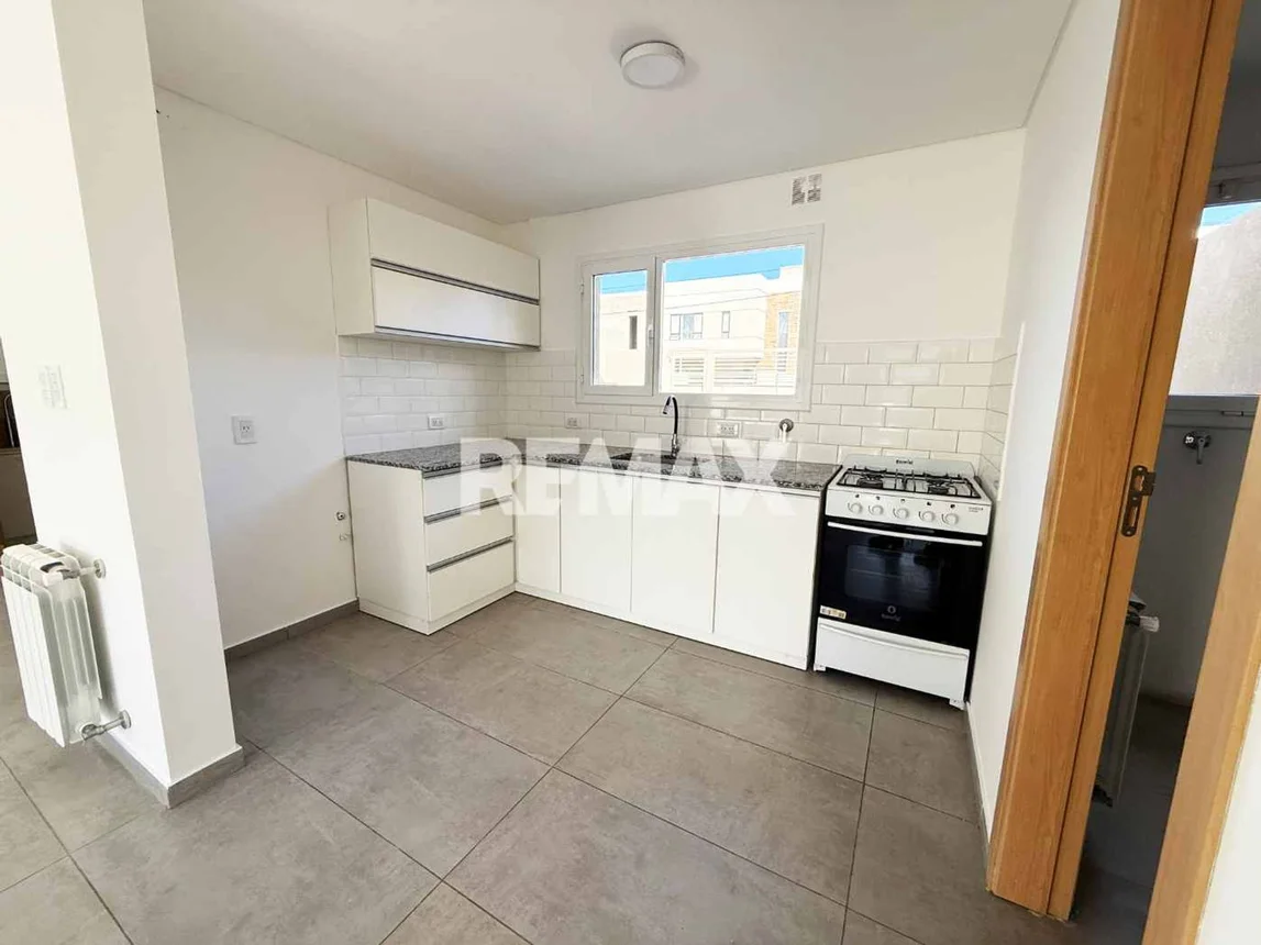 Alquiler duplex 3 dorm. b° ayres de limay, foto 4