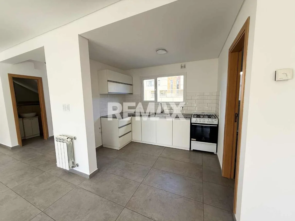 Alquiler duplex 3 dorm. b° ayres de limay, foto 5