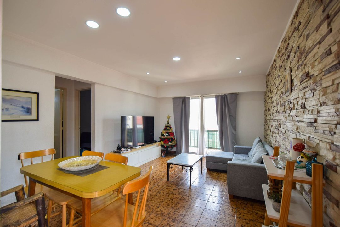 VENTA DEPARTAMENTO 3 AMBIENTES LUMINOSO/BALCON