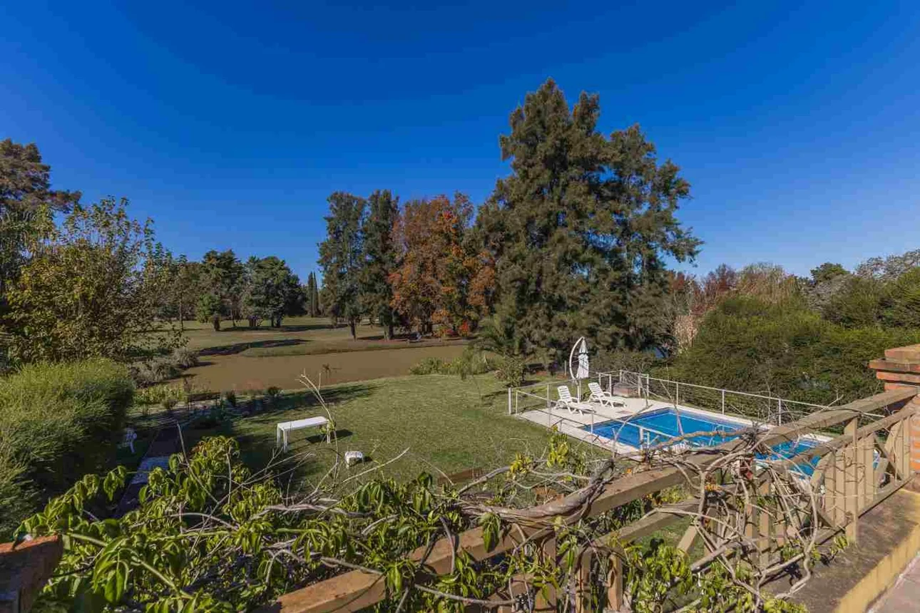 Casa en venta en Pilar, foto 2