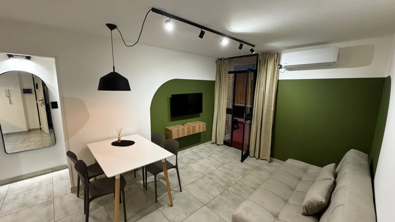 Departamento de 2 ambientes en alquiler en Córdoba, Obispo Trejo 300, foto 4