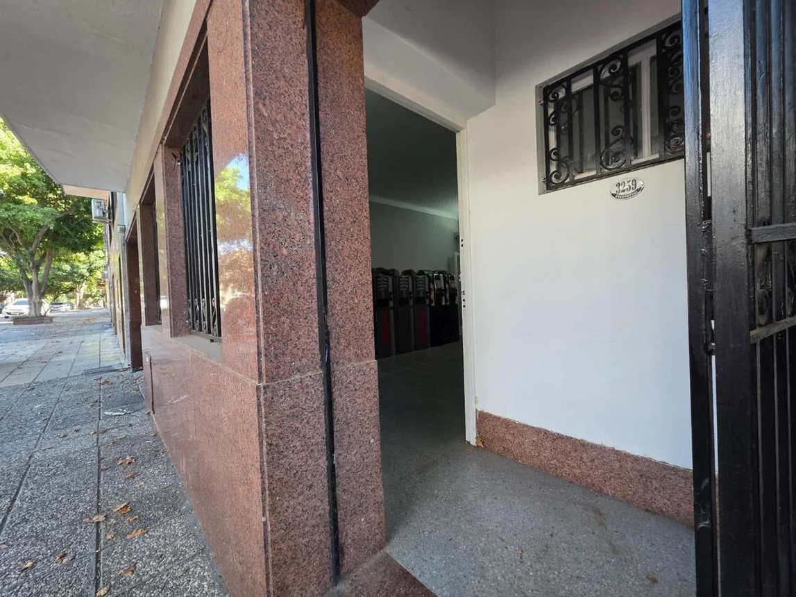 Casa de 7 ambientes en venta en Villa Urquiza, Andonaegui 3200, foto 3