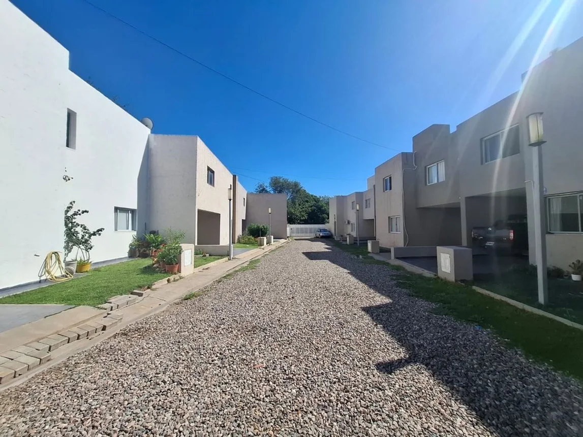 PH de 5 ambientes en venta en Córdoba, De los Eslovenos 4900