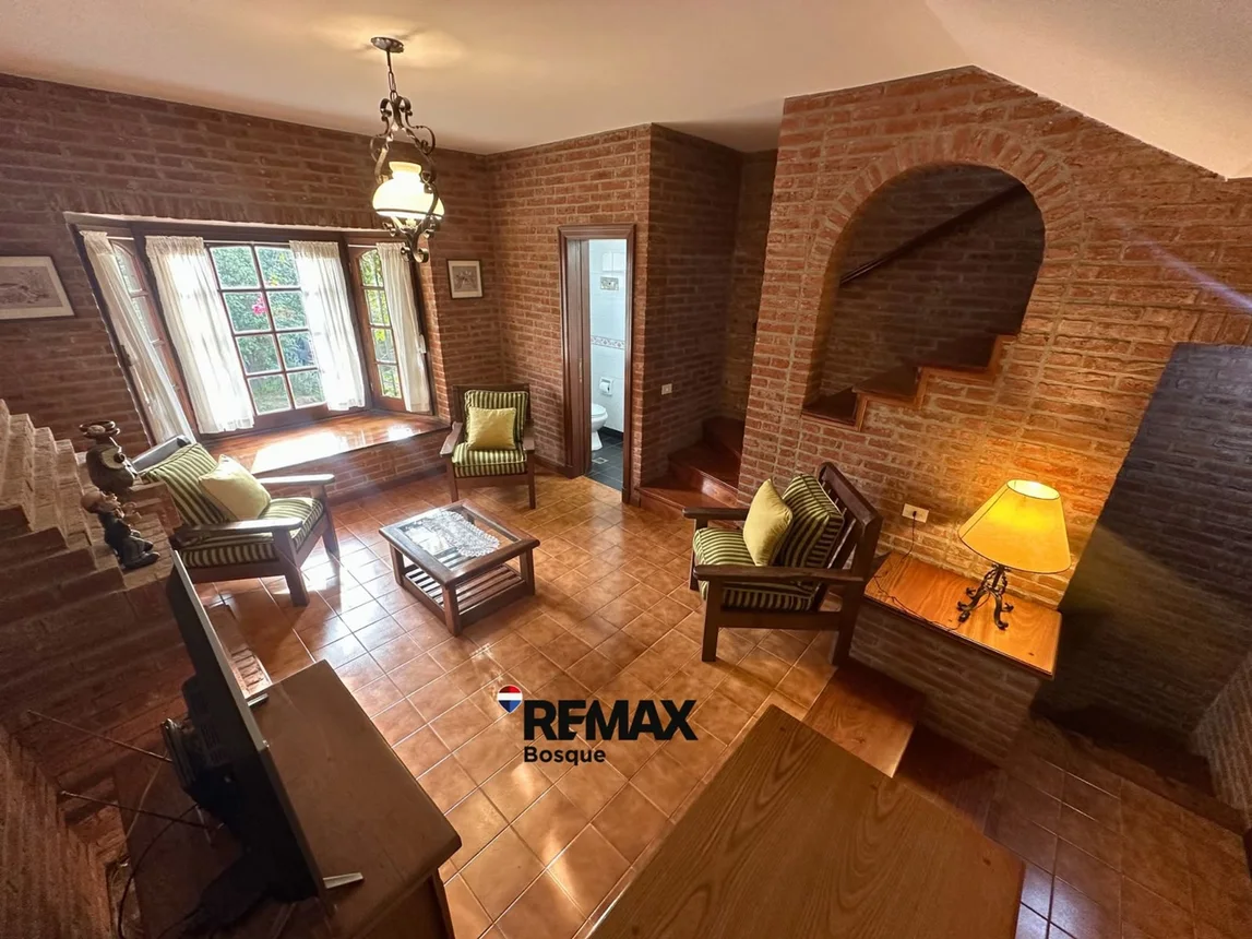 Venta triplex 4 ambientes pinamar con cochera, foto 2