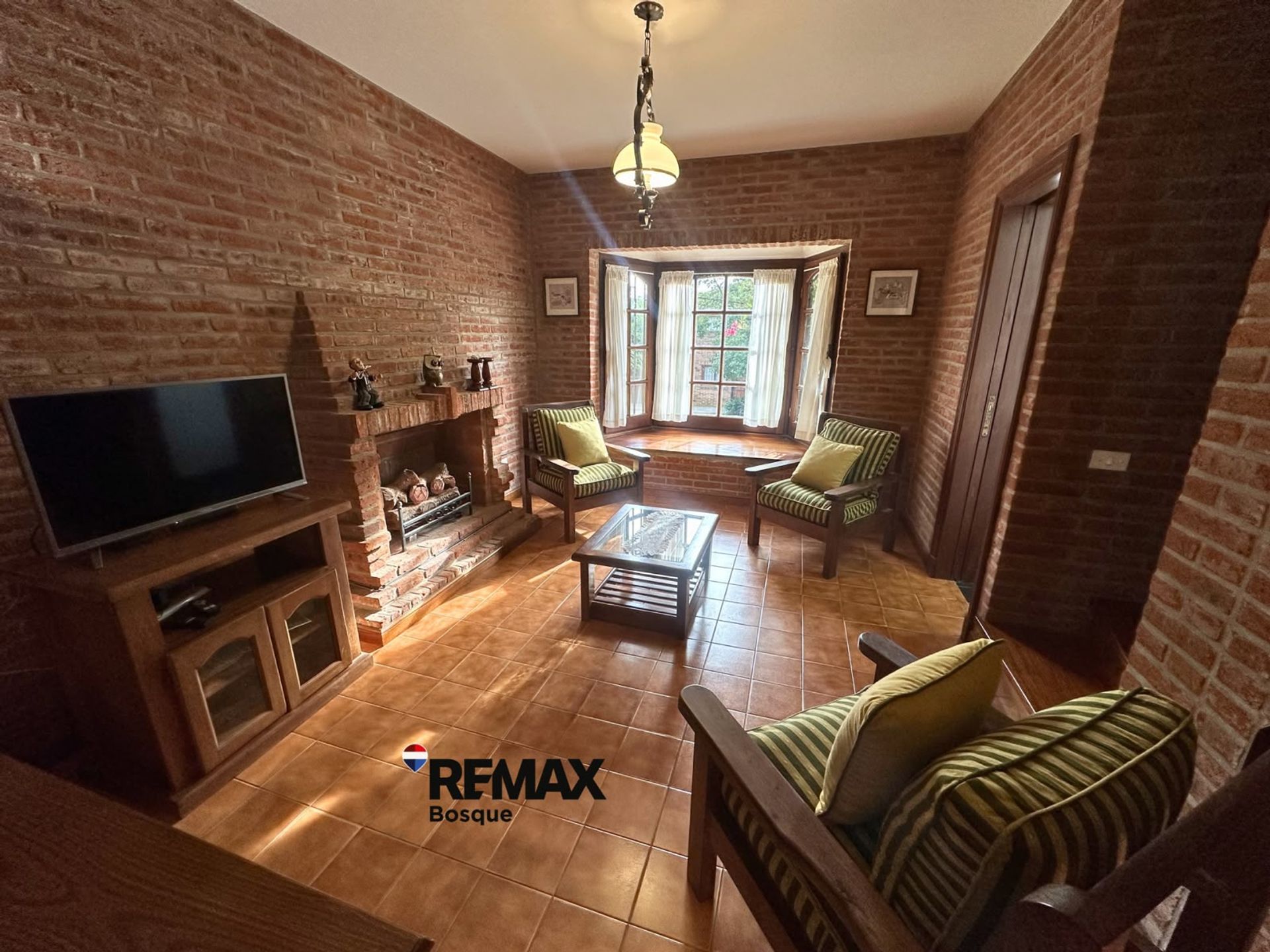 Foto 7 — Venta triplex 4 ambientes Pinamar con cochera