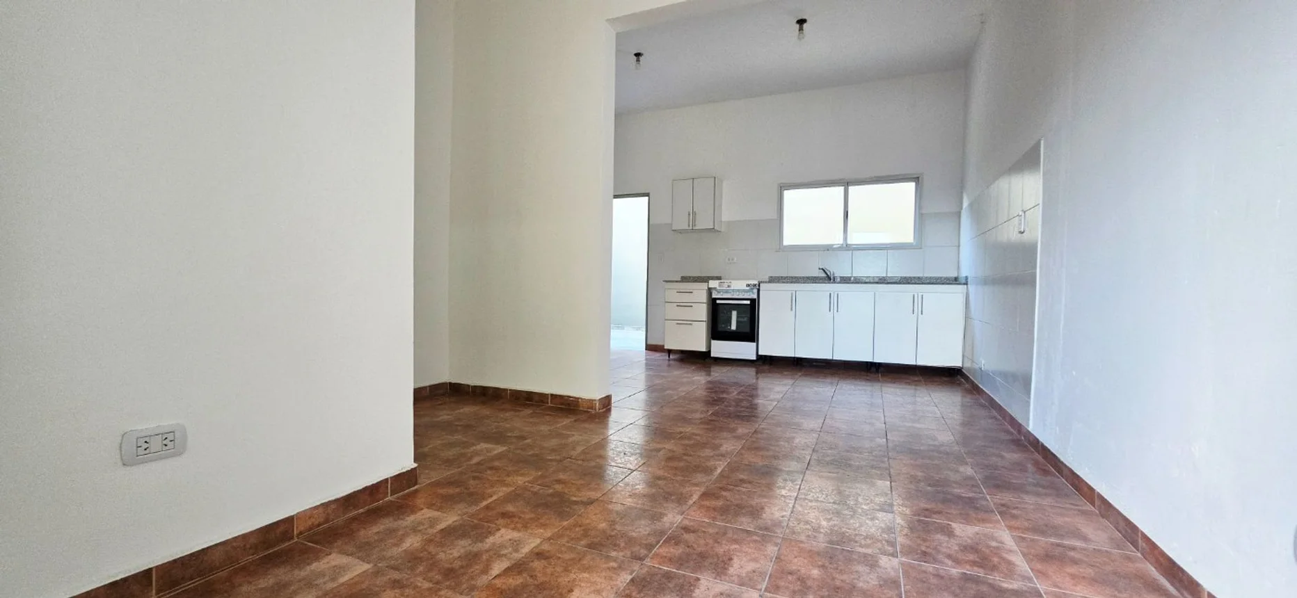 Departamento de 3 ambientes en venta en Lanús Este, Pringles 2900