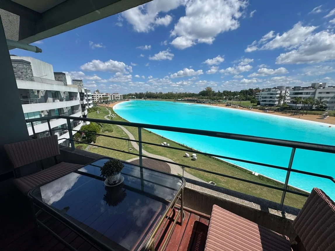 Monoambiente en venta en Villa Rosa, Rua Caamaño 1100