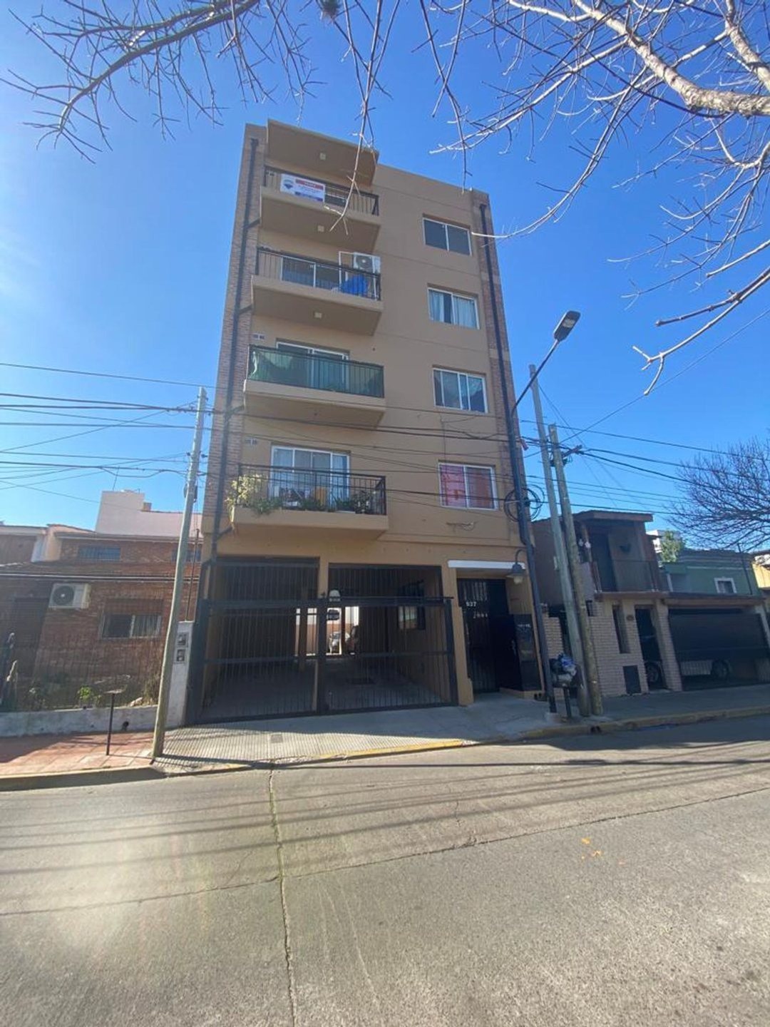 DEPARTAMNETO EN VENTA EN TIGRE CENTRO