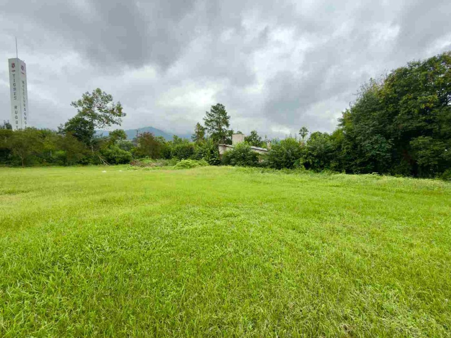 TERRENO VENTA VILLA SAN LORENZO CON PILETA 1800 M2 - foto 4