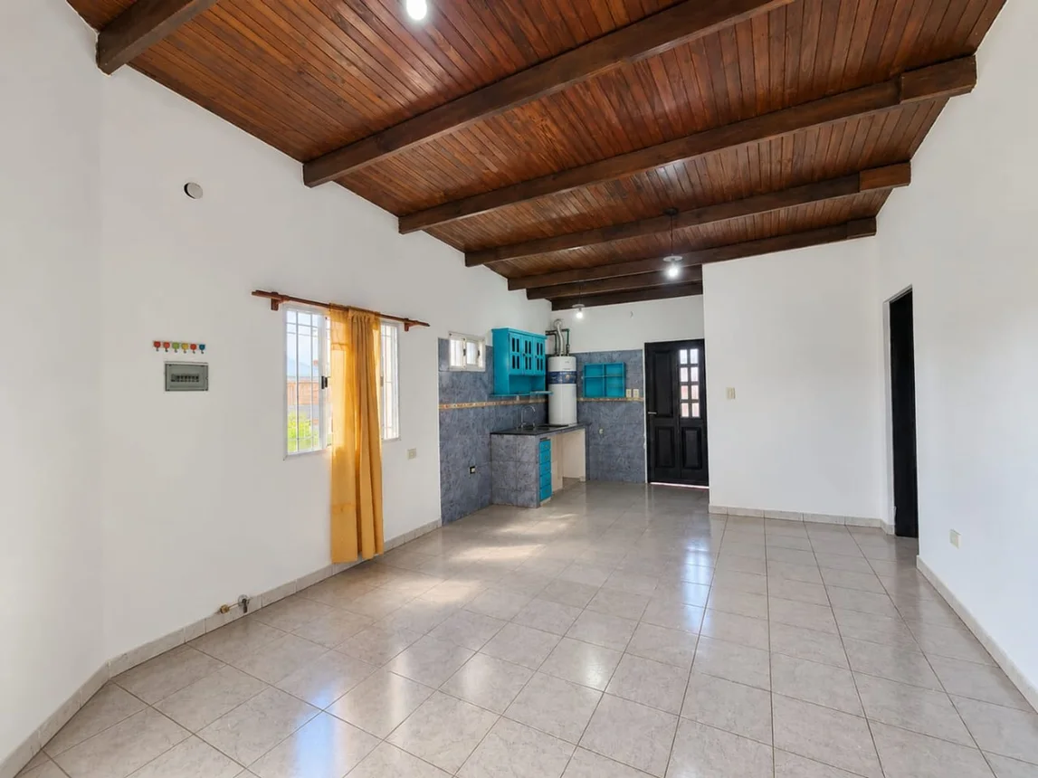 Casa de 5 ambientes en venta en La Plata, 123 Esquina 36 200, foto 2