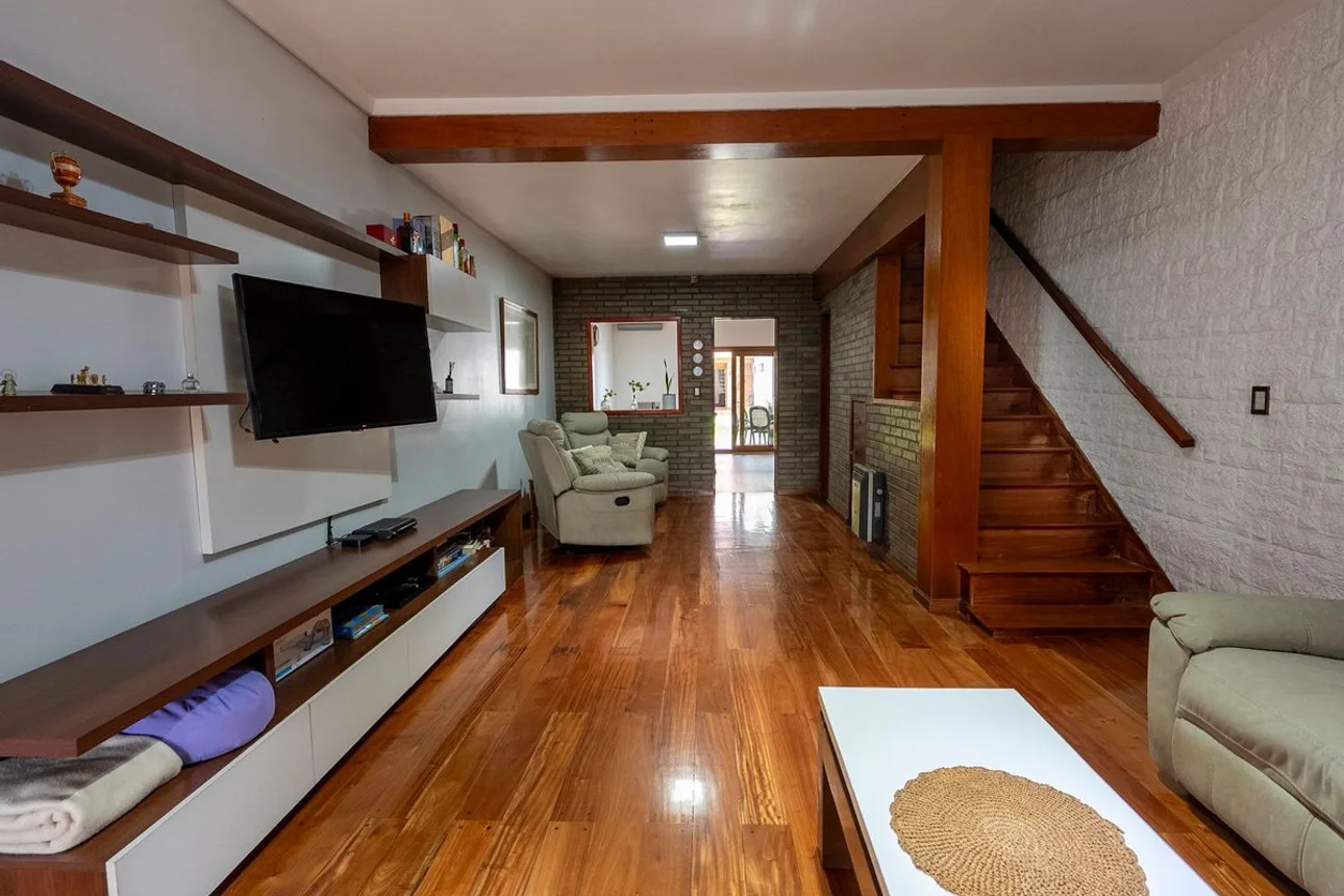 Casa tríplex en venta en Villa General Mitre, foto 4