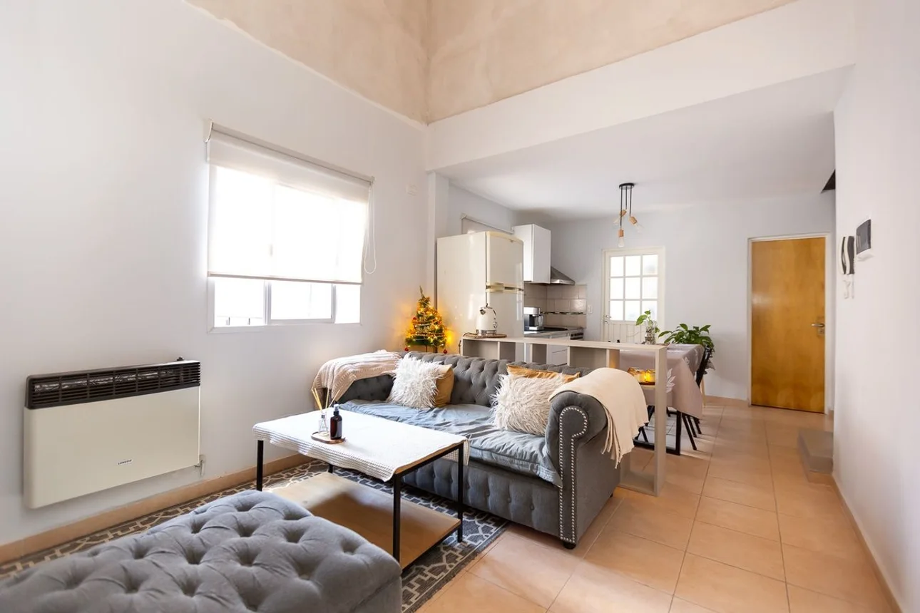 Departamento de 2 ambientes en venta en Morón, Juan José Castelli 0