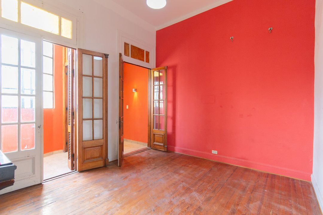 DEPTO 4 AMBIENTES + TERRAZA EN VENTA AV. BELGRANO
