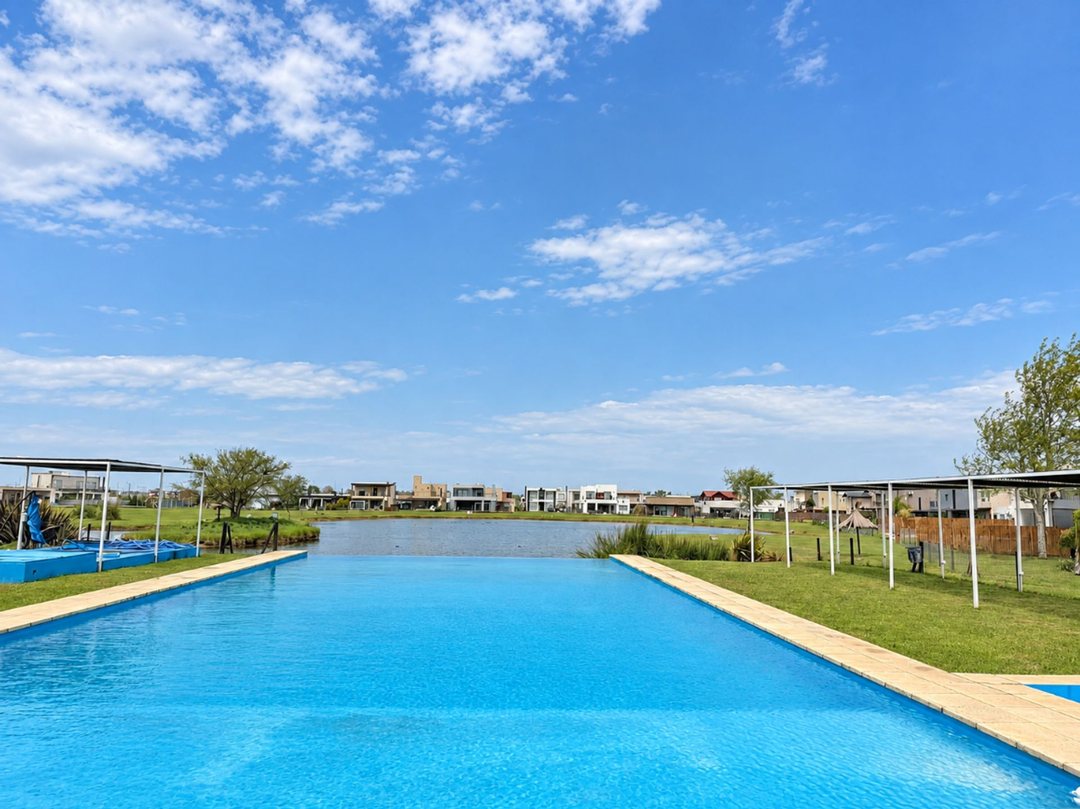 LOTE 300 MTS EN BARRIO PRIVADO LAGUNA AZUL ETAPA 3