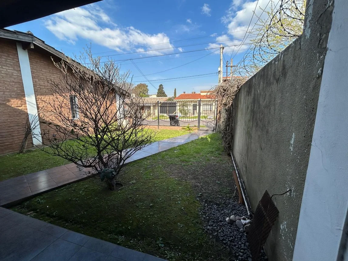 Casa de 3 ambientes en venta en Isidro Casanova, Fitz Roy 5800, foto 5