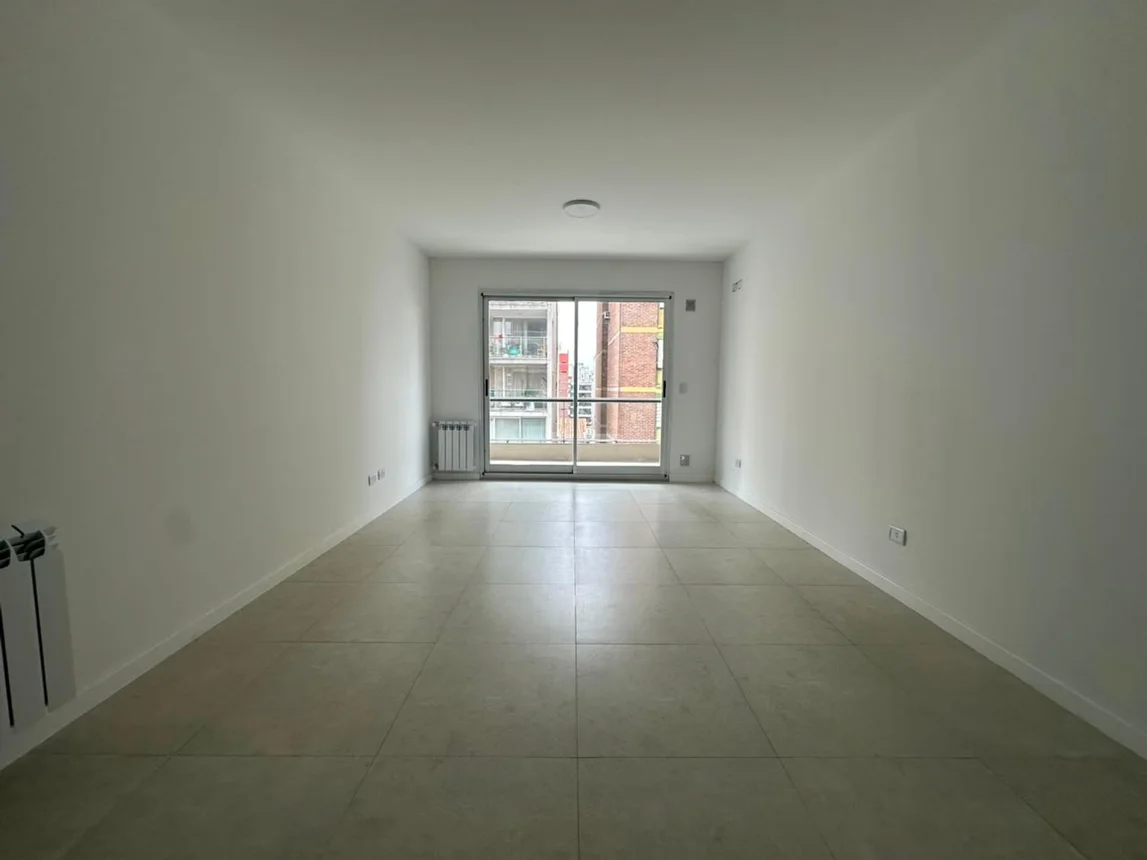 Venta departamento 2 dormitorios c/balcon, foto 4