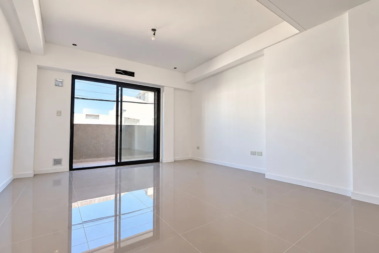 Monoambiente en venta en Monte Castro, Lascano 5200