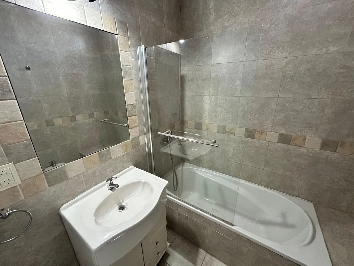 Departamento de 2 ambientes en venta en Villa Sarmiento, Julio Lacroze 600, foto 2