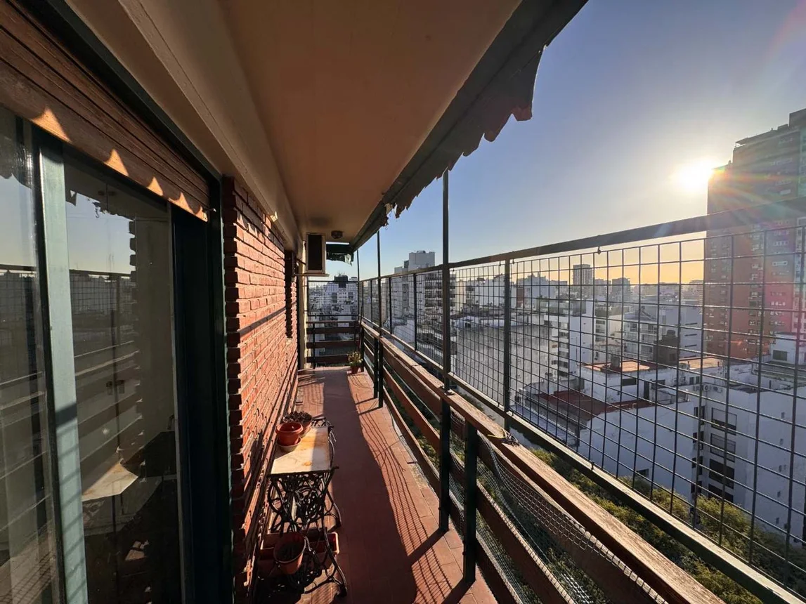 Venta piso alto 4 amb cochera baulera en belgrano, foto 4