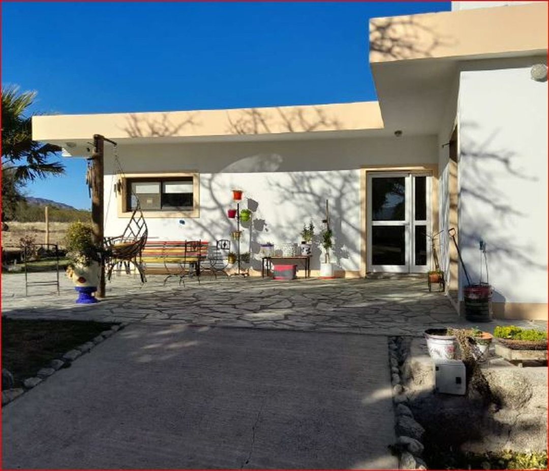 CASA EN VENTA LOS MOLLES  - SAN LUIS