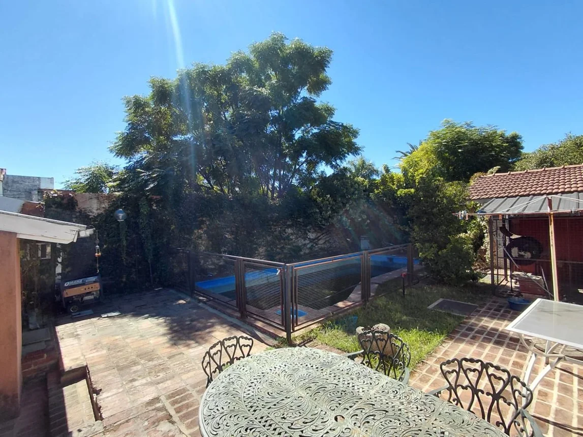 Casa de 4 ambientes en venta en San Antonio de Padua, Neuquén 200