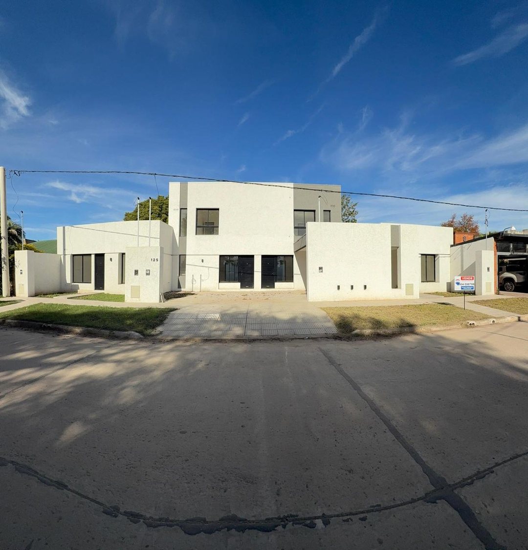 VENTA DUPLEX ZONA PARQUE