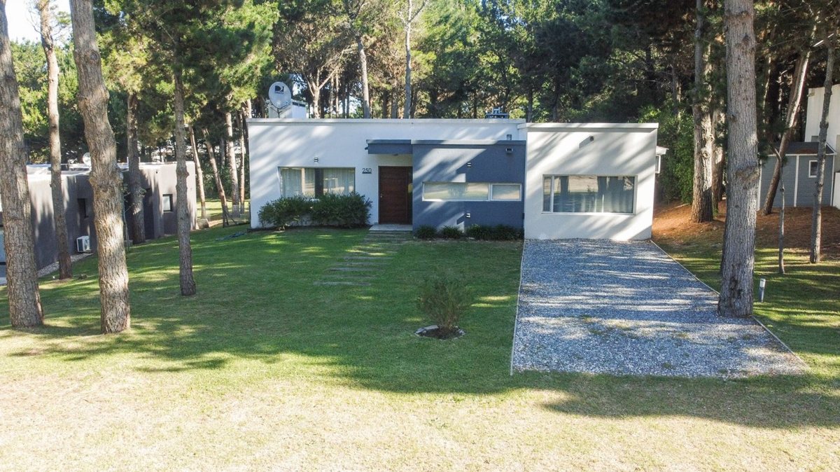 Foto 5 — CASA COSTA ESMERALDA VENTA ACEPTA FINANCIACIÓN