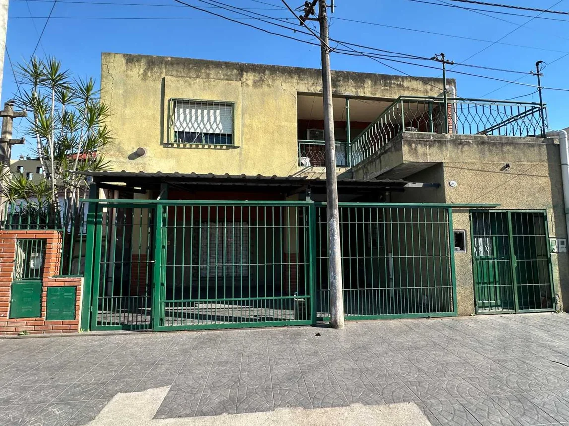 Venta PH- b° sarmiento-planta baja- 3 dorm 2 baños, foto 2