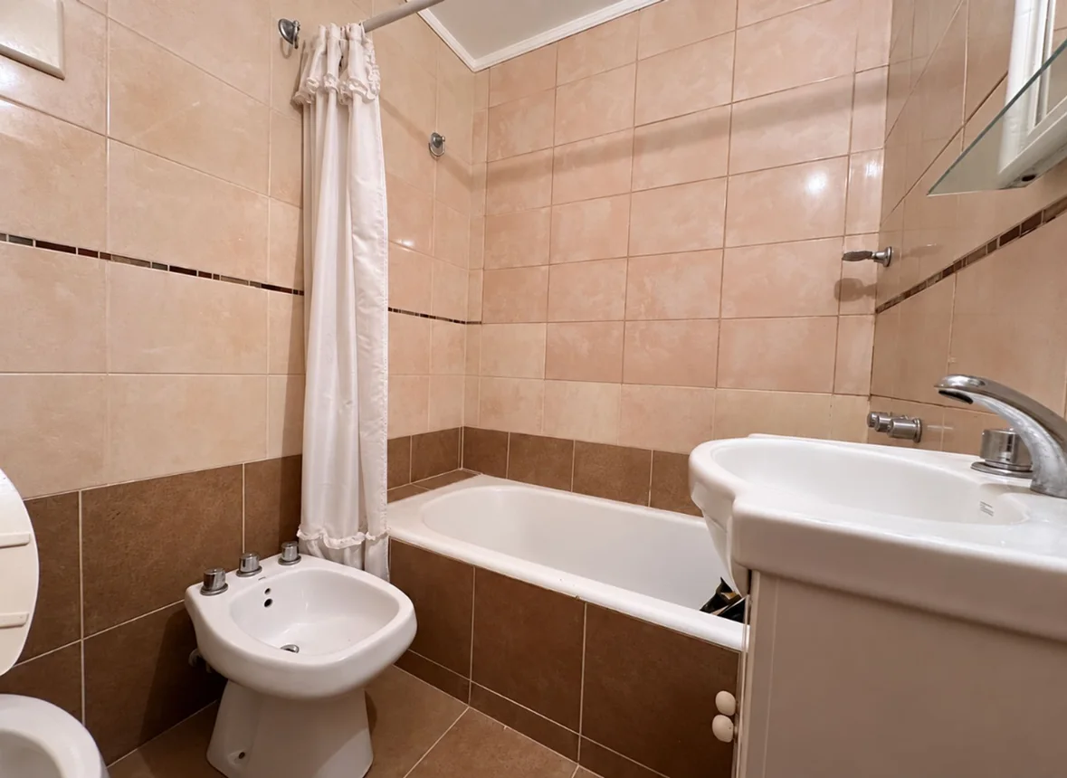 Departamento de 2 ambientes en venta en Retiro, Paraguay 1200, foto 4