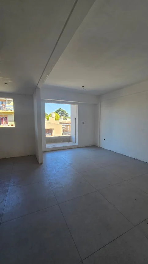 Departamento de 2 ambientes en venta en Santos Lugares, Avenida la Plata 3900, foto 4