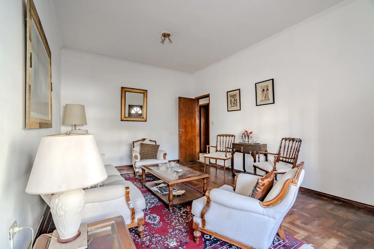 Casa de 6 ambientes en venta en Villa Devoto, Segurola 4500, foto 3