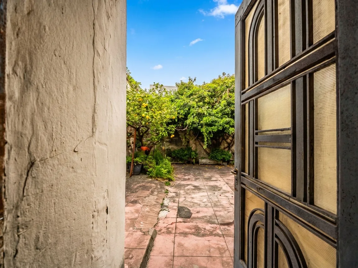 Casa en venta en La Paternal