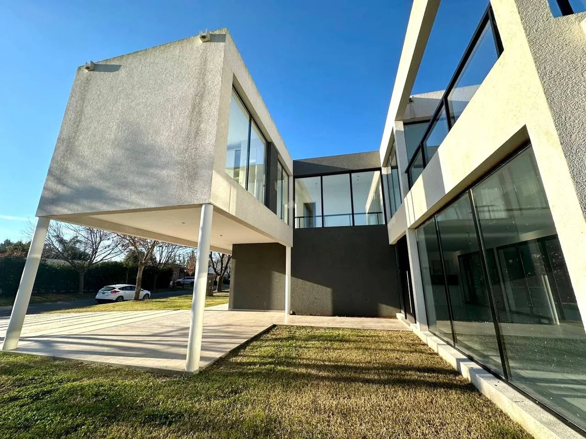 Casa en venta en Belén de Escobar, foto 4