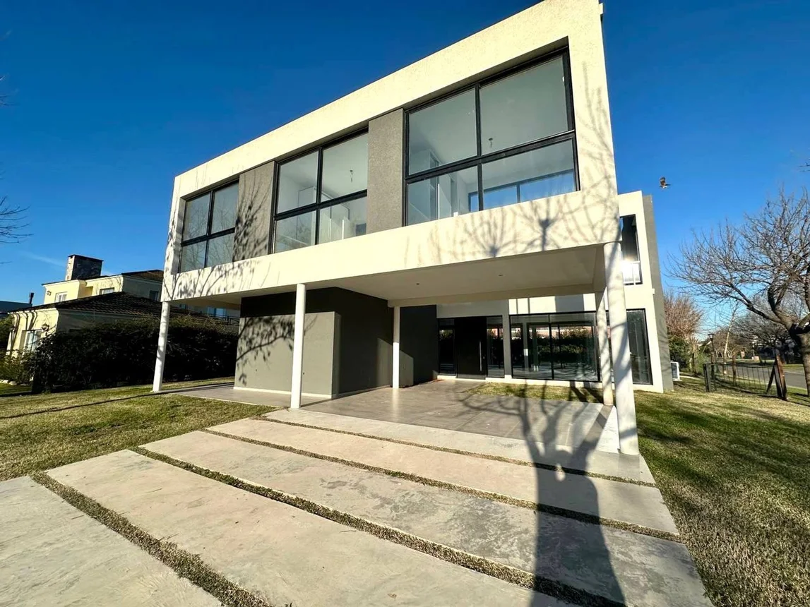 Casa en venta en Belén de Escobar