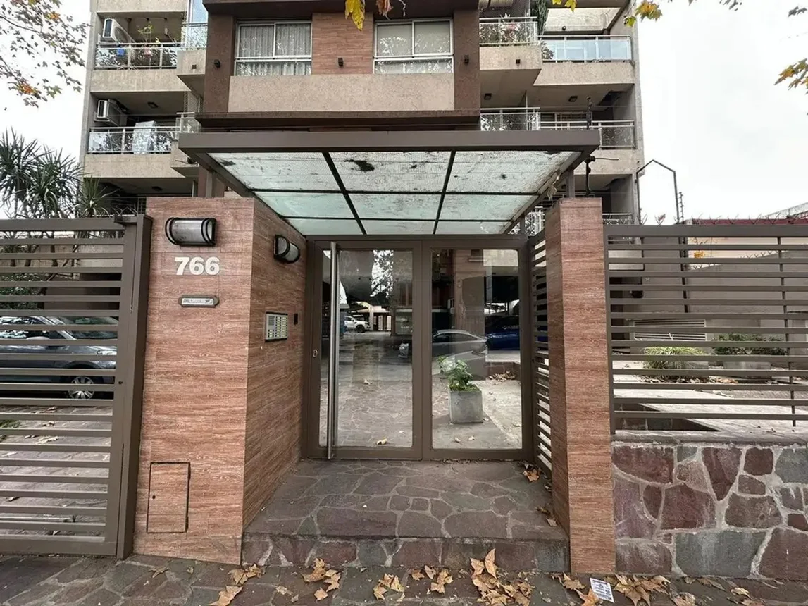 Departamento en venta en Villa Sarmiento, Doctor Ricardo Gutiérrez 700
