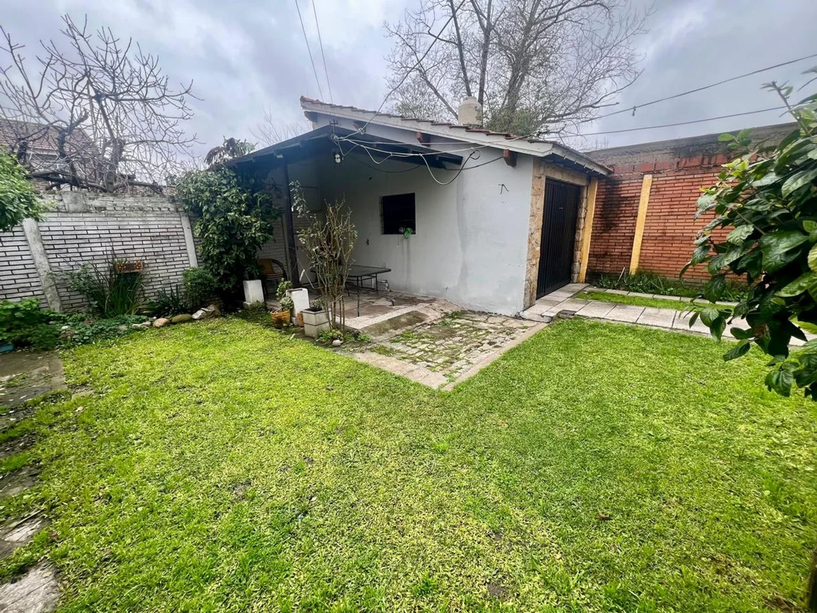 Casa en venta en Luis Guillón, foto 5
