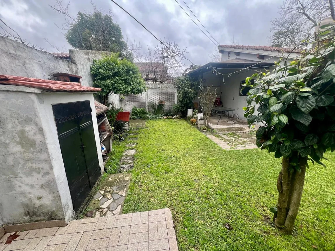 Casa en venta en Luis Guillón, foto 4