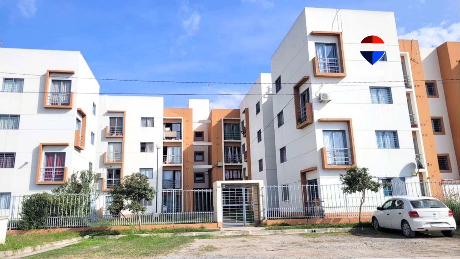 DEPARTAMENTO ALQUILER 3 DORM ZONA SUR EL BOSQUE - foto 1
